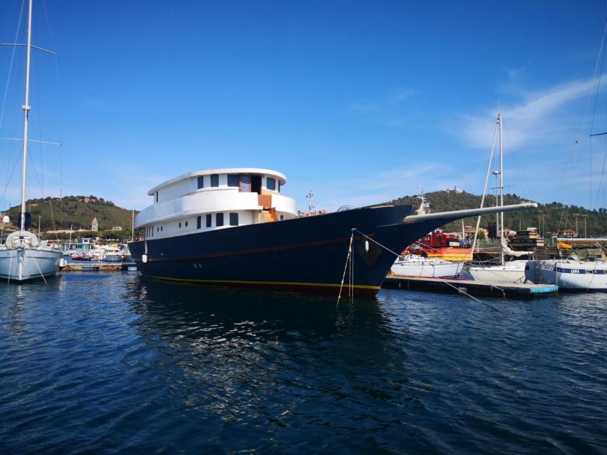 Classic Yacht Yanika Yachting Watersport Ets Villaputzu Luaran gambar